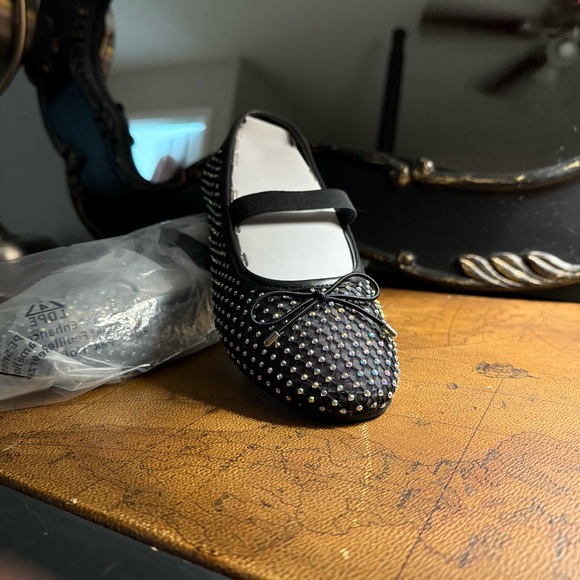 MIA Shoes - MIA Black Mesh Ballet Flats